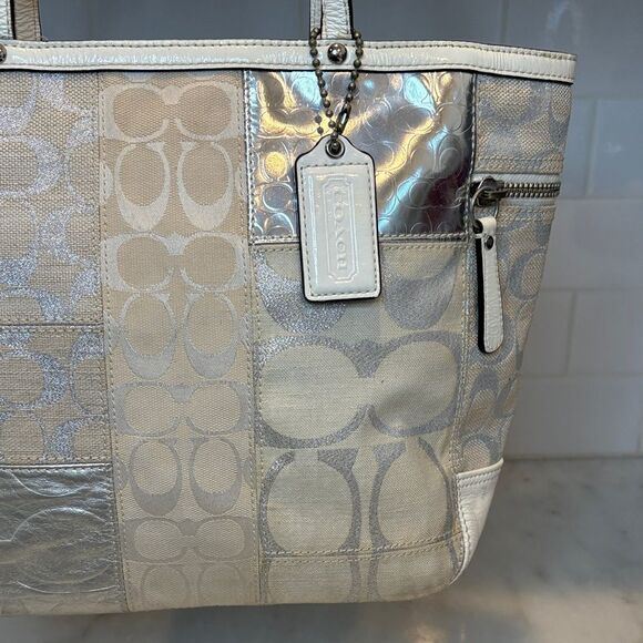Coach Patchwork Lurex Metallic EW Gallery Tote - HTF - Picture 4 of 16